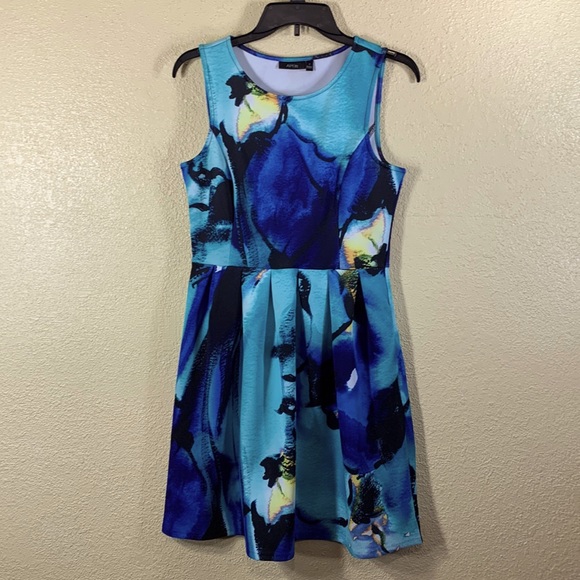 Apt. 9 Dresses & Skirts - Apt.9 Dress Sleeveless Blue Ocean Colors Size 8